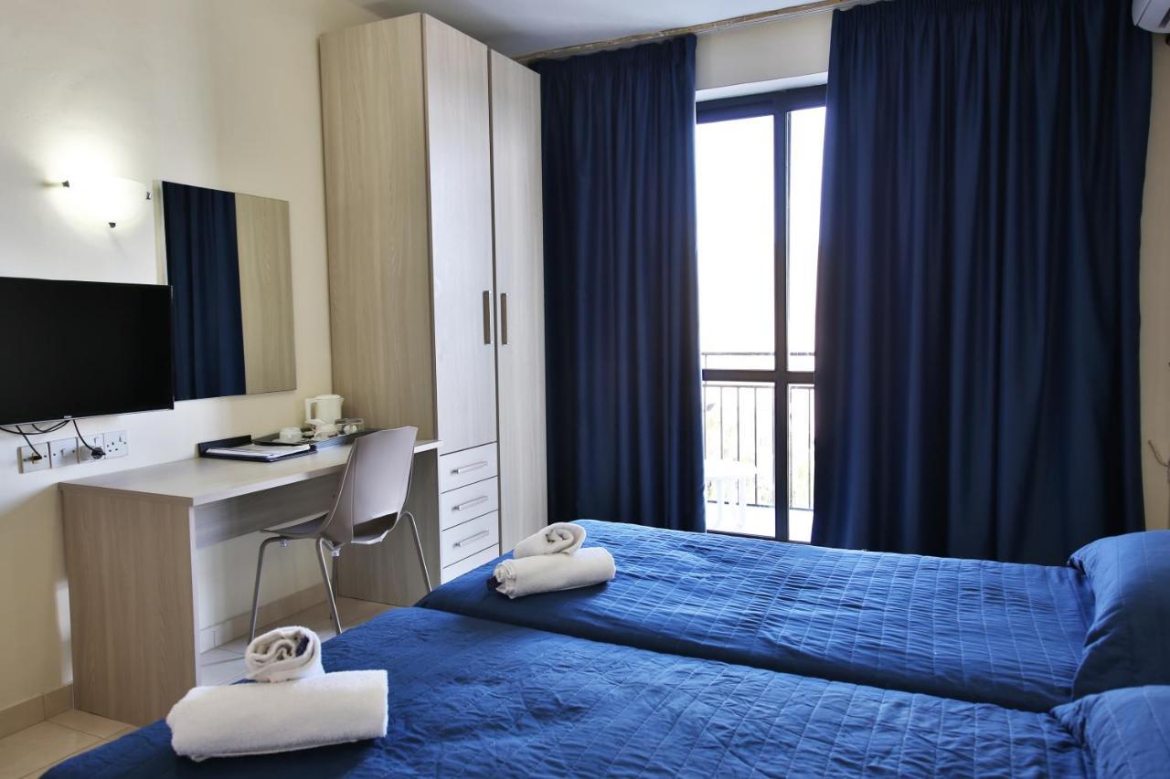 Relax Inn Hotel Сент-Полс-Бей Экстерьер фото