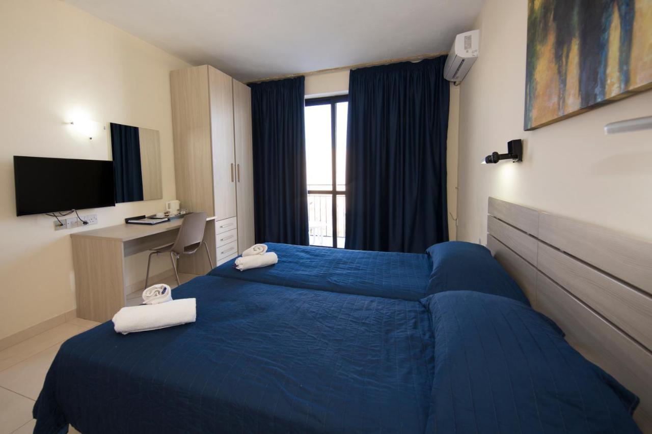 Relax Inn Hotel Сент-Полс-Бей Экстерьер фото